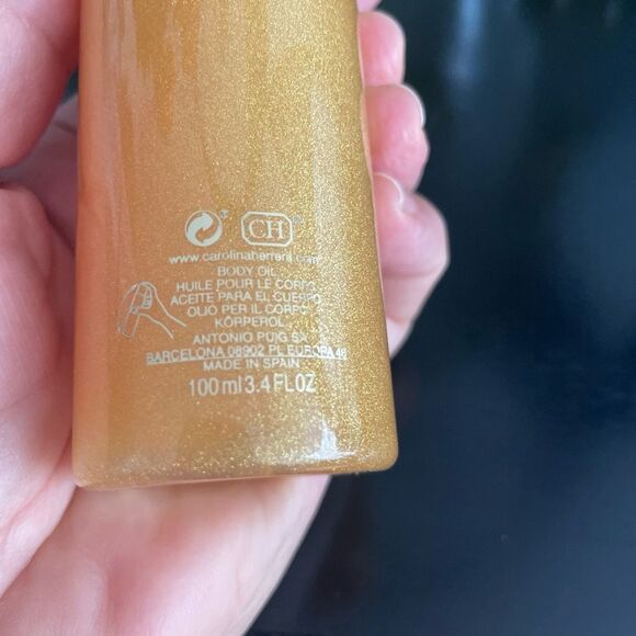 Carolina Herrera - Good Girl Leg Elixir 100 Ml 3.4 Oz Body Oil NWOB - Picture 6 of 9